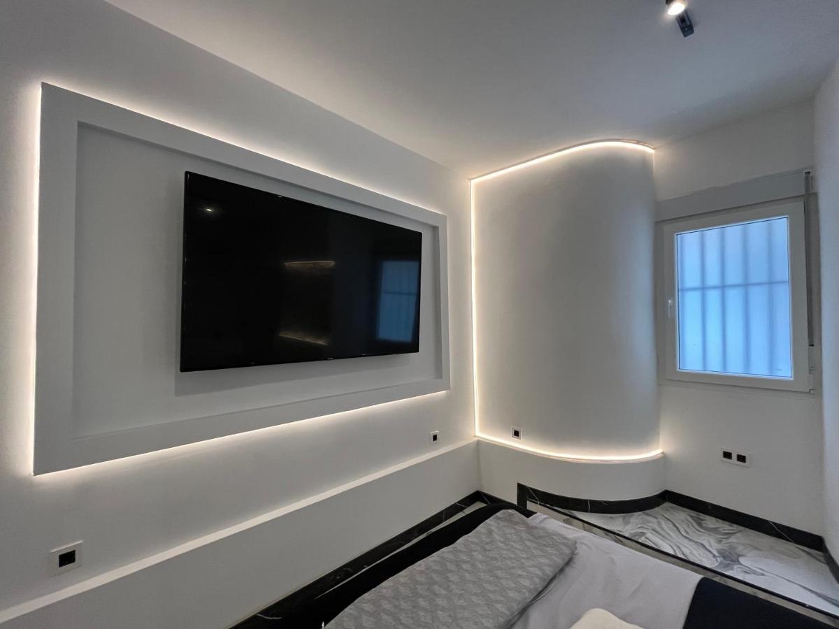 Bs4 Suite Luxury Madrid Centro Ngoại thất bức ảnh